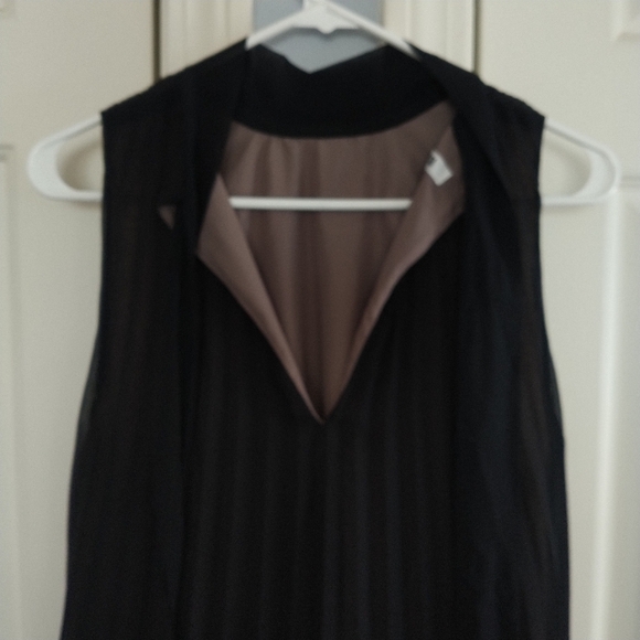 BB Dakota Devlan Black Pleated Special Occasion Dress M - Picture 5 of 11